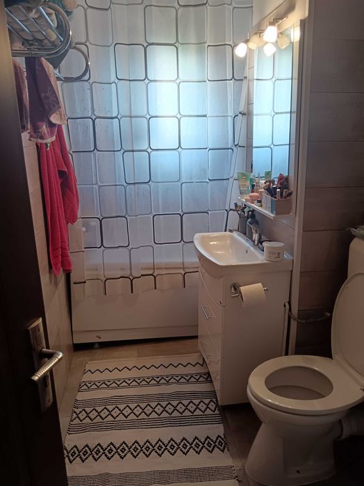 4 CAMERE | 78 MP | 2 Băi | Parcare |  Confectii