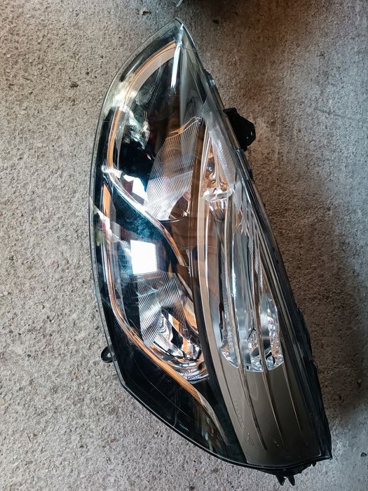 Far Megane3 far Megane3 xenon Clio4 full led Dacia Logan2/3 Duster2 Arkana Megane2 Scenic2 Scenic3 bara fata Clio4  Clio3 far Jogger Sandero Stepway