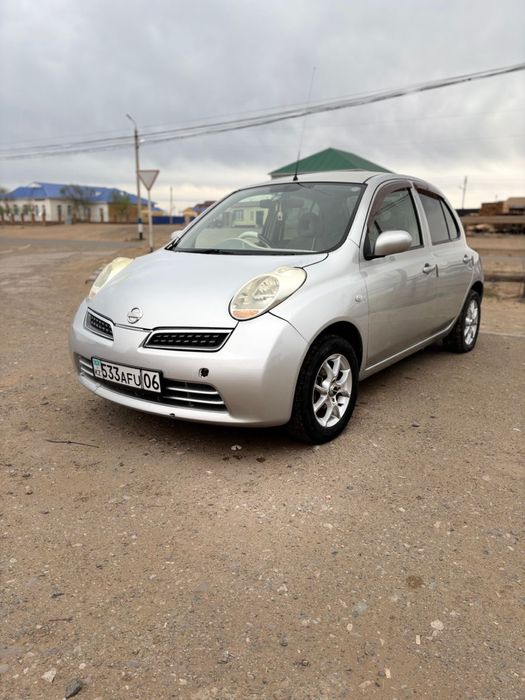 Продается Nissan march срочно!