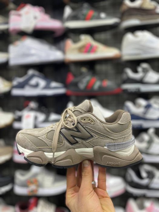 Adidasi New Balance 9060 Crem Mocha