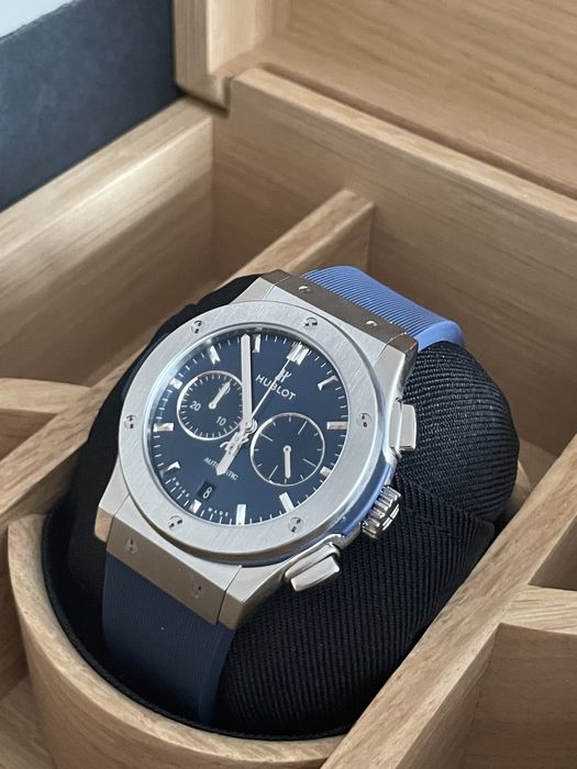 Часовник Hublot Classic Fusion Chronograph 42 Blue Titanium
