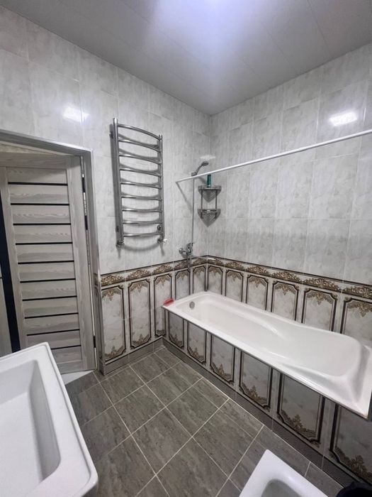 Квартира сотилади