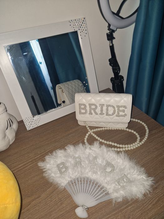 Rochie de mireasă , mărime  M-XL