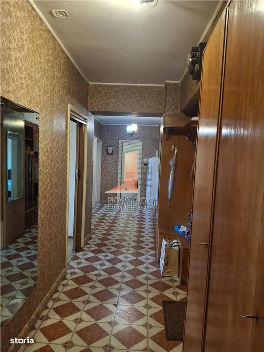 Apartament 3 camere decomandat, etajul 1,  Doamna Ghica