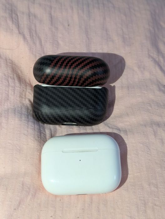 Apple AirPods Pro (оригинал)