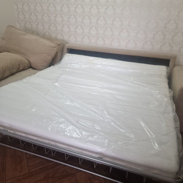 Продам Диван угловой