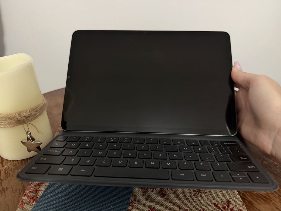 Tableta Xiaomi Pad 5 + Smart Magnetic Keyboard