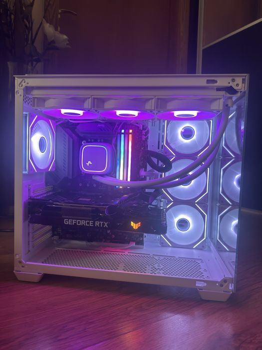 Геймърски компютър/ I7 11700K/Водно/32GB/RTX 3090 24GB/2TB SSD