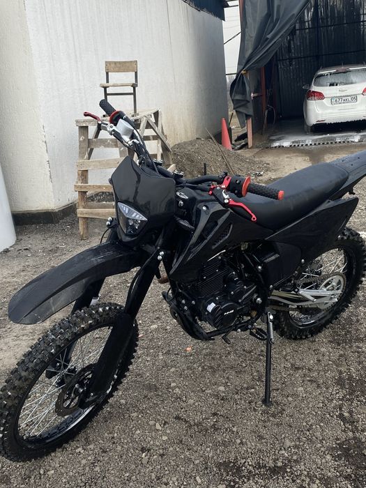 Продам Новый эндуро 300 кубов