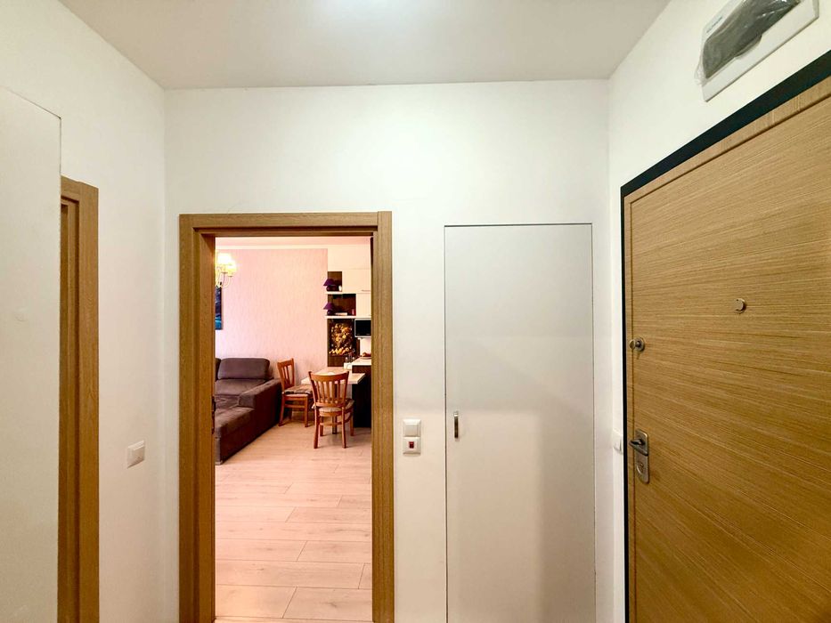 Напълно обзаведен 2стаен апартамент в квартал Бриз до Паркмарт