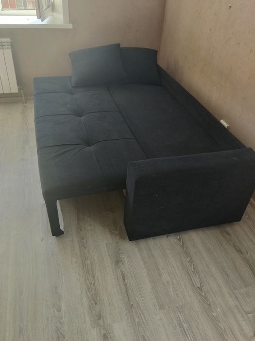 Продам диван срочно !!!