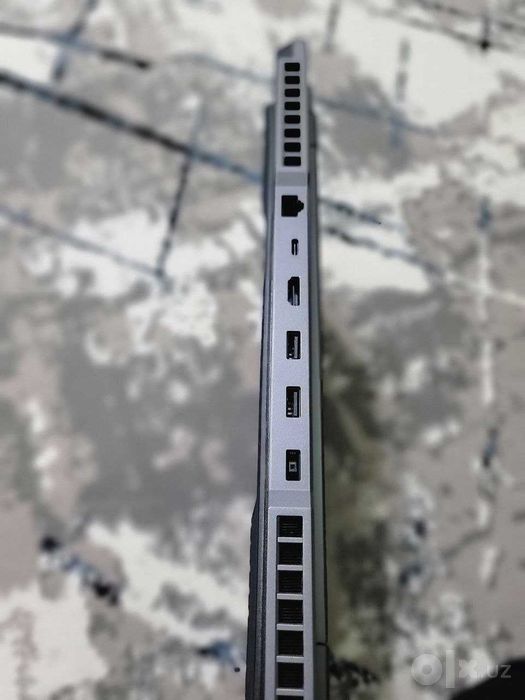 Lenovo Legion 5 RTX 4060 / i7-13650HX / 24GB / 1TB SSD