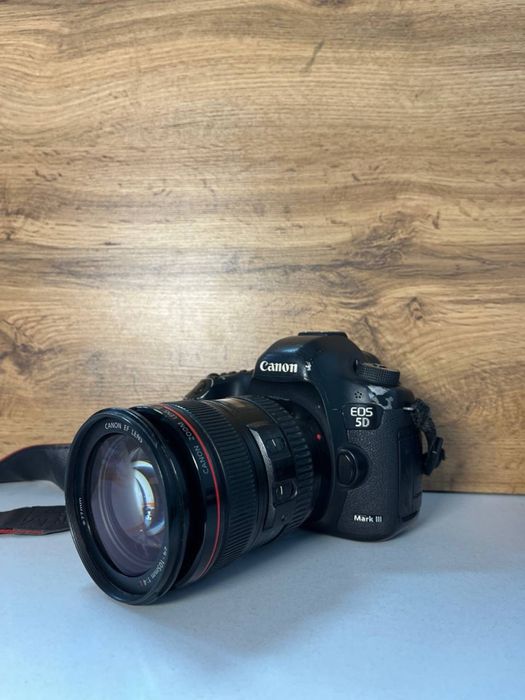 Фотоаппарат Canon mark III EOS 5D BariBarShop/рассрочка