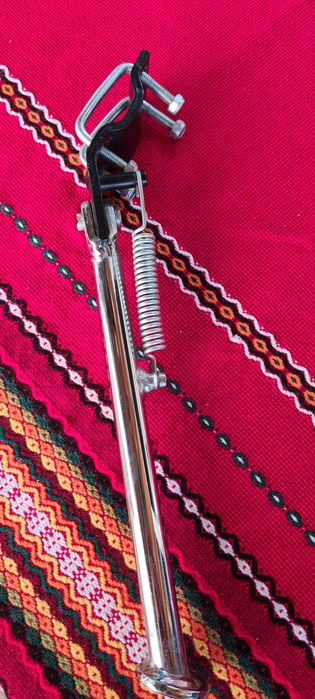 Мотоциклетна стойка.