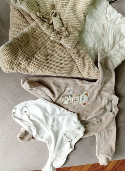 Лот бебешки 50лв