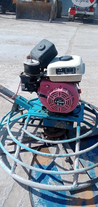 Затирочный машина для бетона