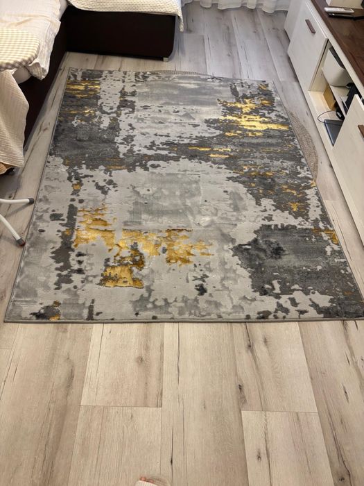 Vand covor modern nou