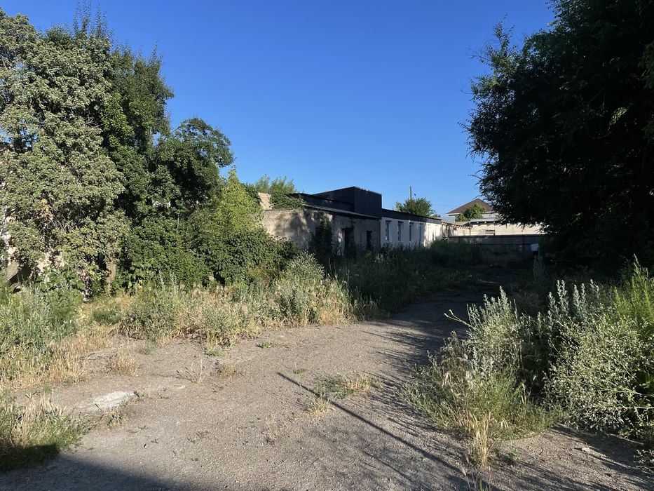 Здания и земля