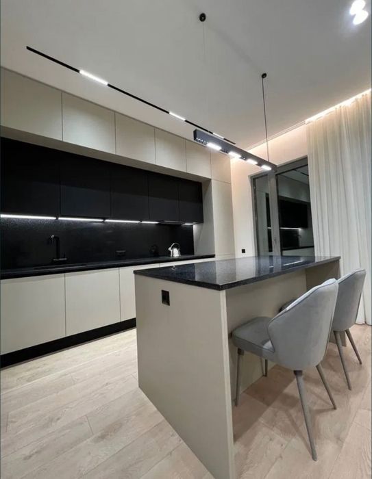 Ойбек, Миробод Авеню и впечатлительная квартира в новастройке