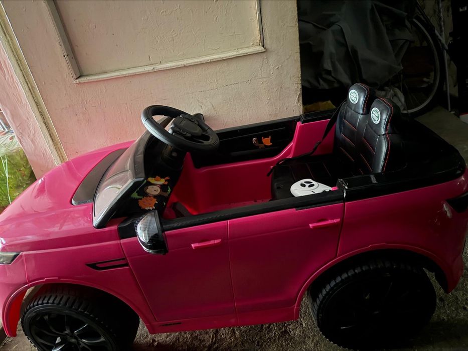 Mașinuță electrică pentru copii