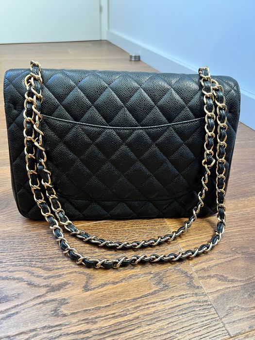 Chanel Jumbo Flap Чанта