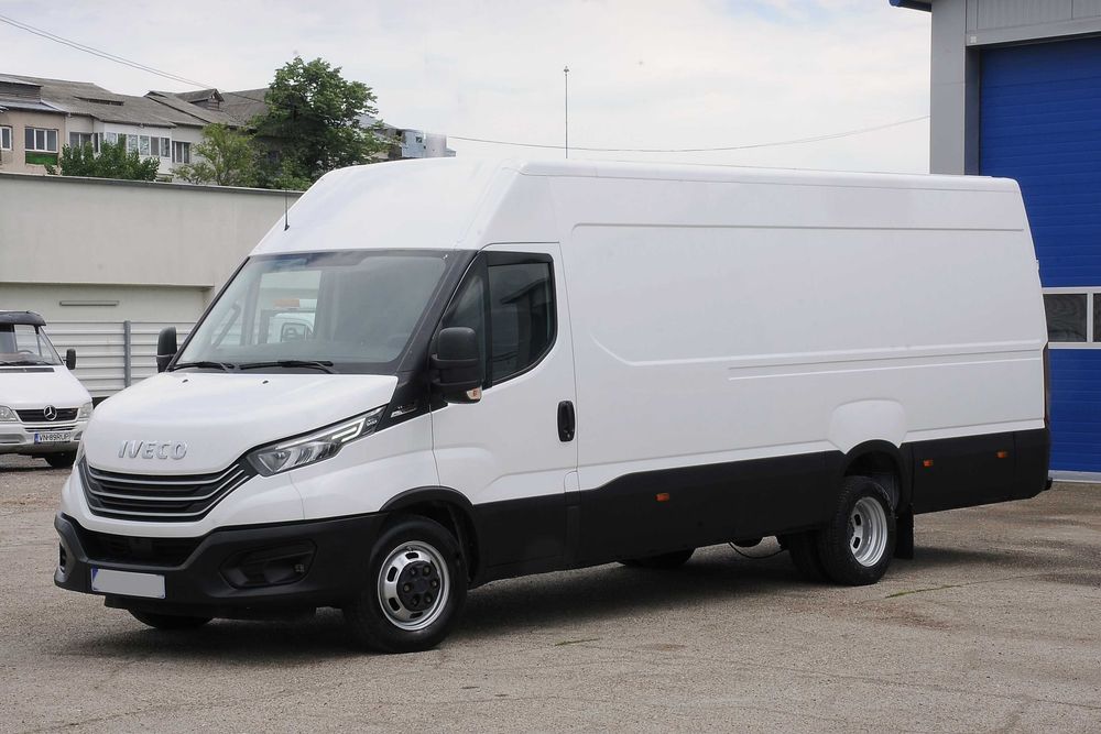 IVECO Daily 35-180 Maxi 11.2022 3.0HPi 180 CP E6 CutieAut Hi-Matic AC Camera Navi LED, cat. B recent adus