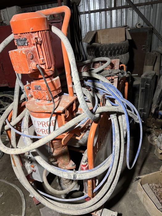 Штукатурный  станок турецкого производсва