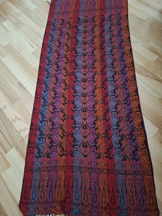 Esarfa  de  dama  multicolor