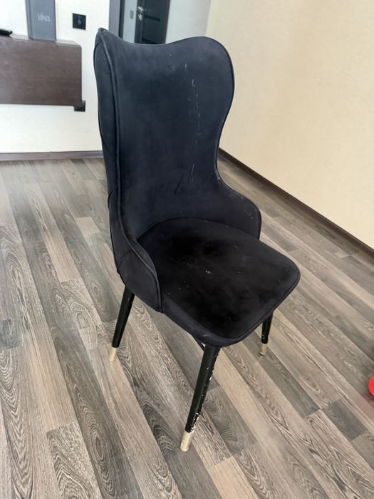 Продам стулья кухонные