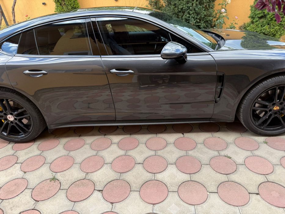 PORSCHE Panamera 2018 — imagine 4