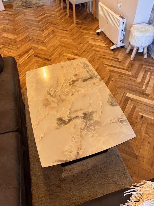 Холна маса не исползвана