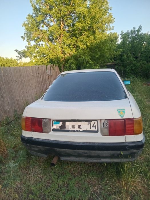 Продам ауди 80 б3.