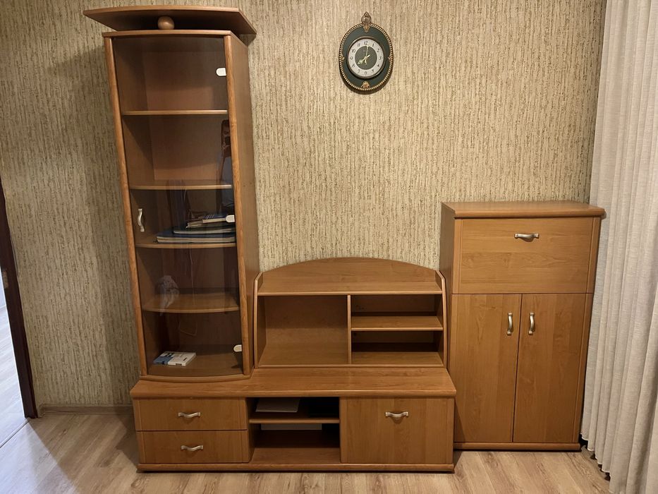 Стенка/горка (мебель)