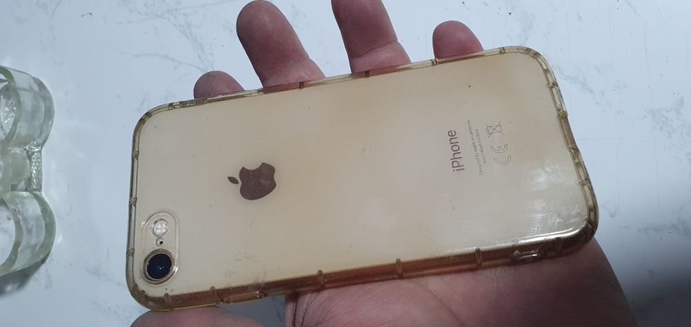 IPhone 8 impecabil - Gold Edition