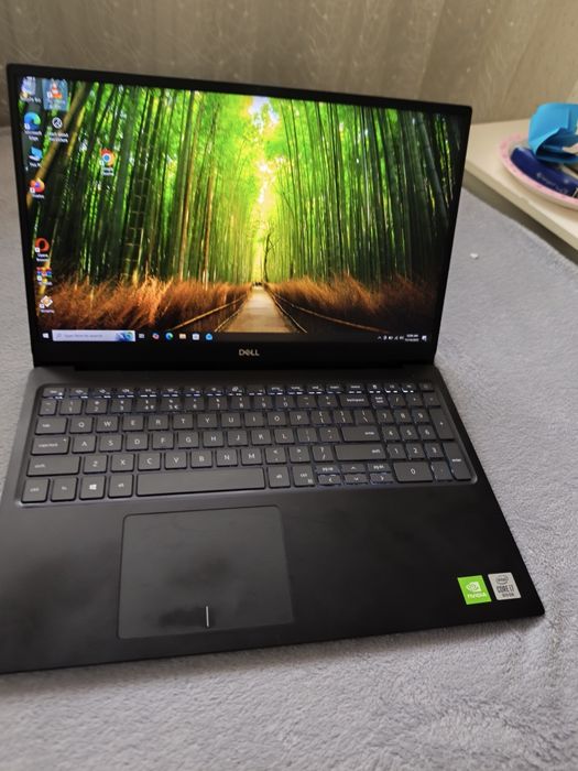 Laptop gaming dell i7 a10a Ram 16Gb Gtx 4Gb ssd 512 GTA CSGO FORTNITE
