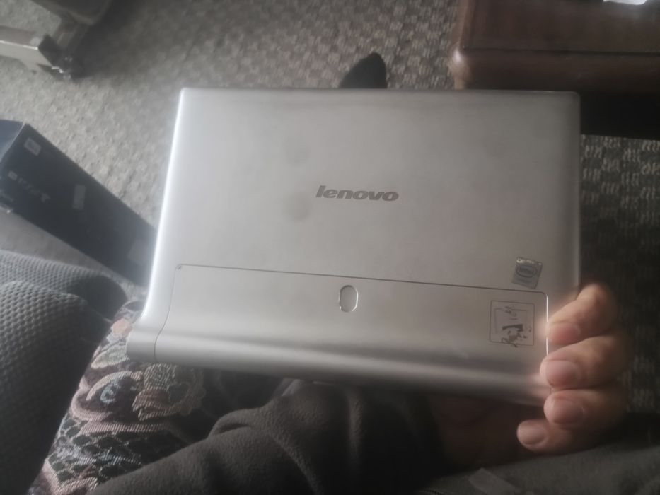 Lenovo yoga tab 2