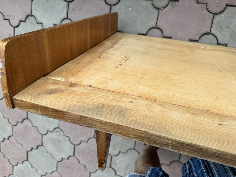 Деревянные кровати