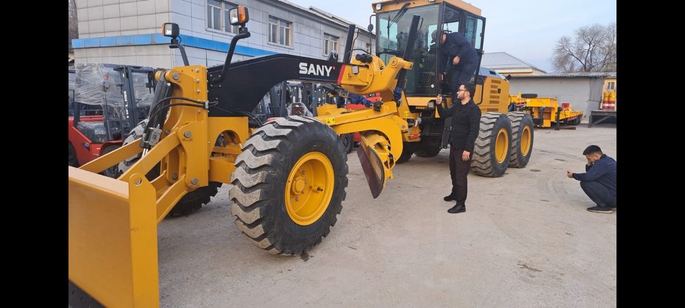 Аренда услуги грейдера автогрейдера
