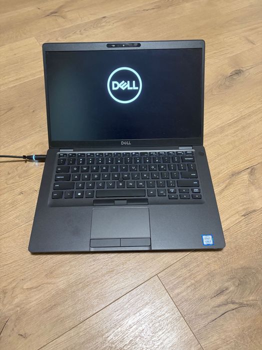 Лаптоп DELL Latitude 5400