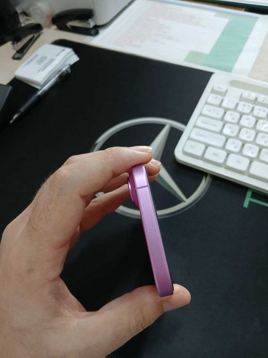 iPhone 16 Pink емкость 94% аёл киши фойдаланган, ҳолати идеал