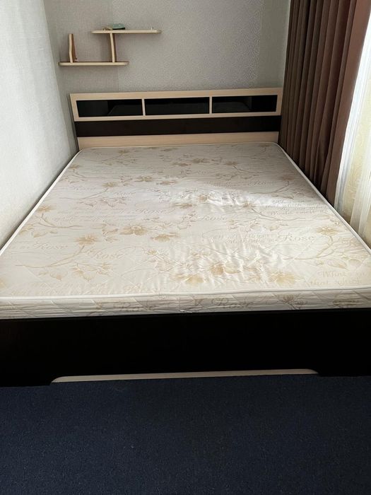 Продам 2-хспальную кровать