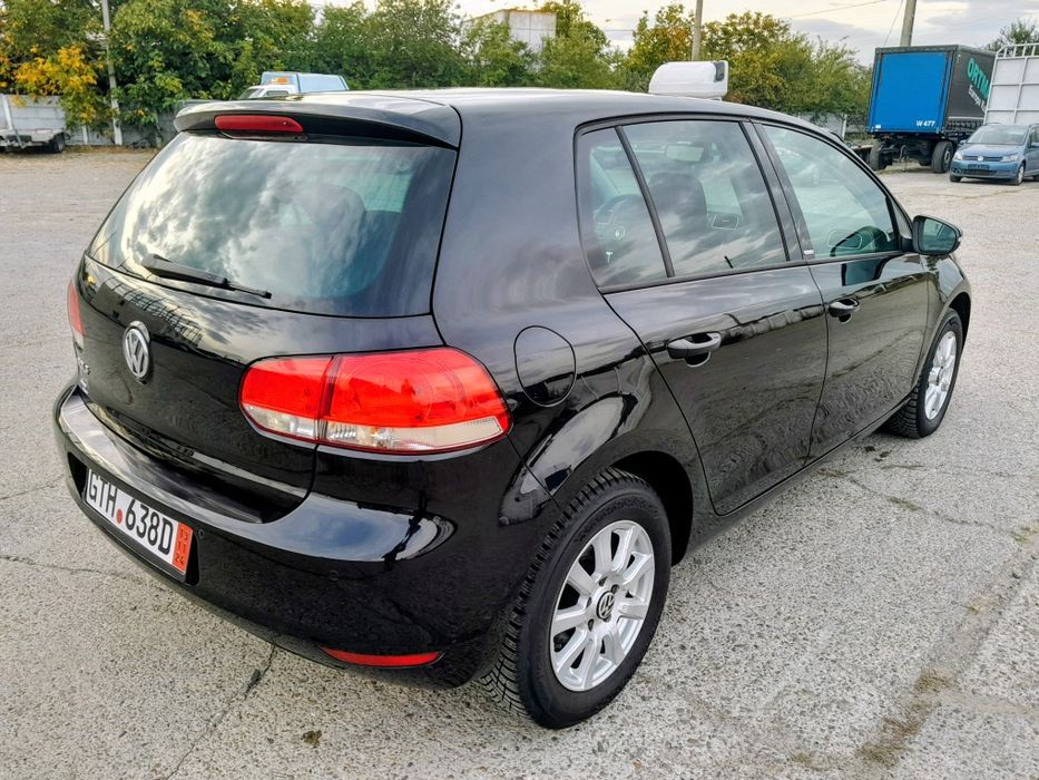 Volkswagen Golf Style