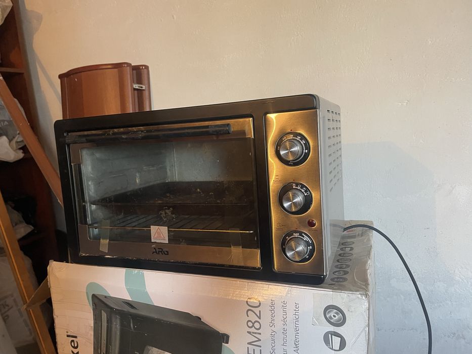 Настольная электропечь ARG 3216 L серый