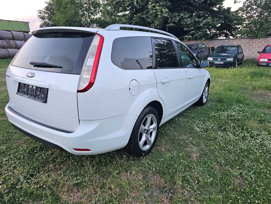 Форд Фокус 1.8 бензин Климатик Ford Fucus