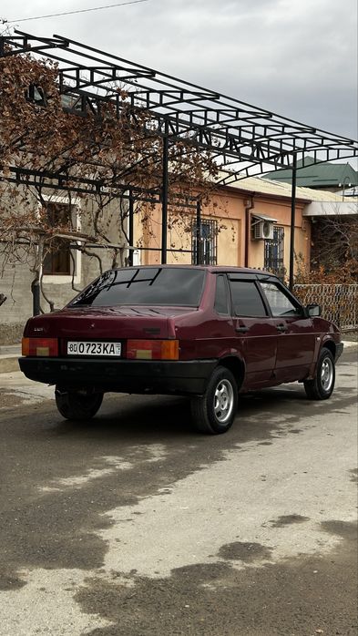 Лада Самара 21099