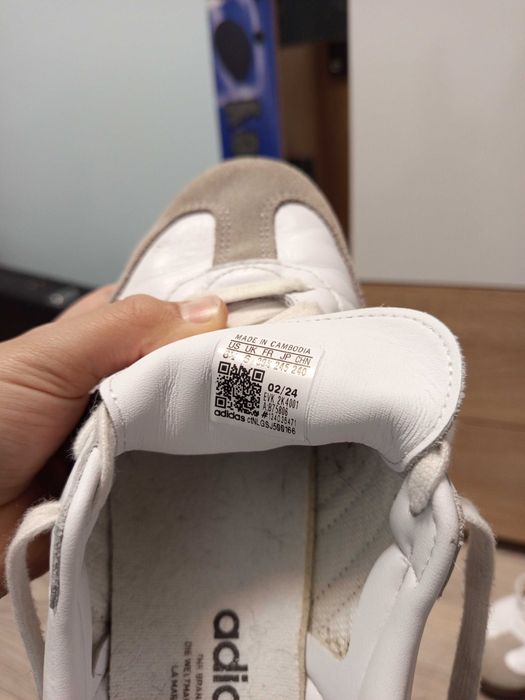 Adidas samba og бели