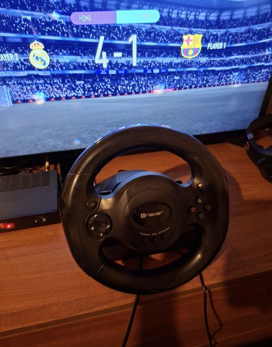 Кормило за плейстейшан 4