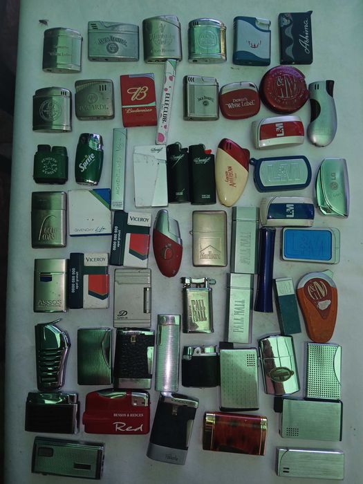 Brichete de colectiesi,tabachere