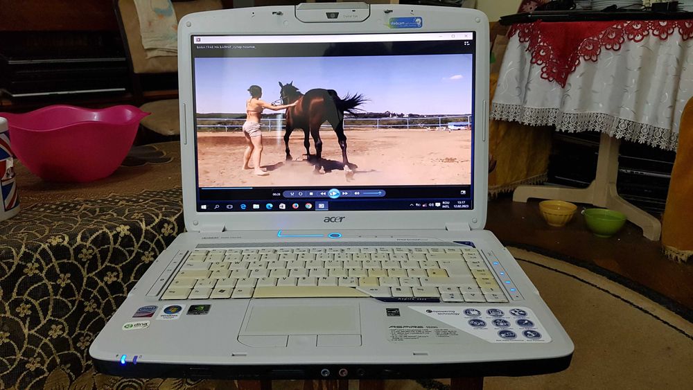 Vand  laptopuri super puternice si ieftine de firma ,totul instalat