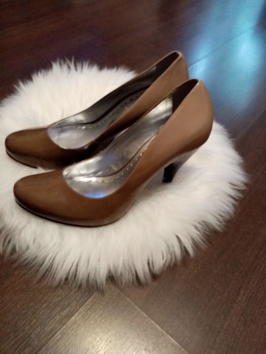 Дамски обувки 10лв.